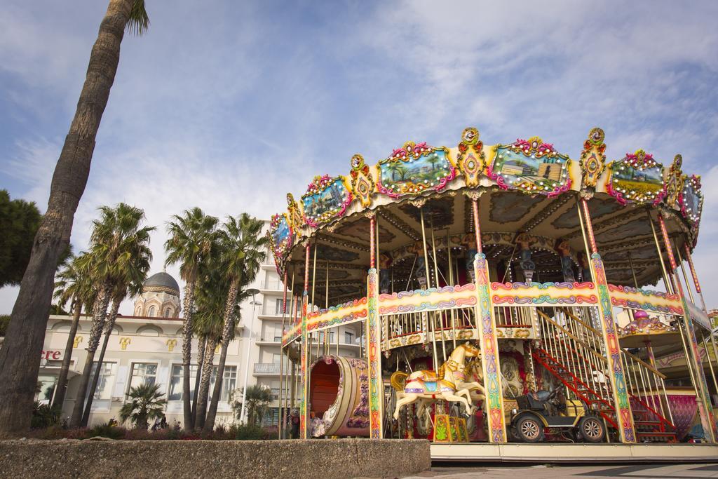 Village Vacances Le Lion De Mer Сен-Рафаэль Экстерьер фото