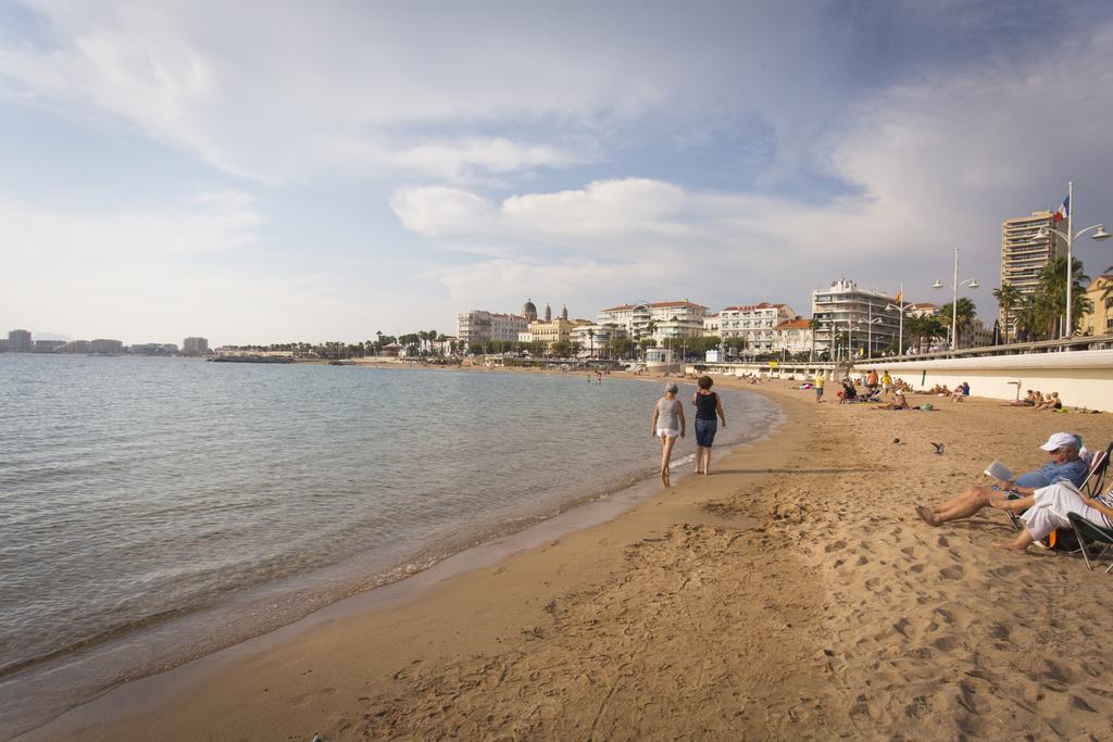Village Vacances Le Lion De Mer Сен-Рафаэль Экстерьер фото