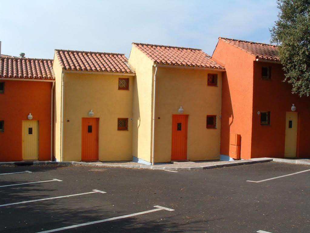 Village Vacances Le Lion De Mer Сен-Рафаэль Экстерьер фото
